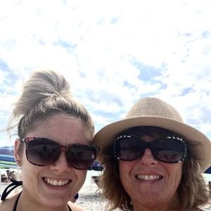 Meet your Posher, Melanie